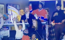Geoff Molson PRIS la MAIN dans le SAC...