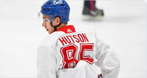 Hockey30 Marie Philip Poulin CAPOTE Sur Lane Hutson Nick Bobrov 