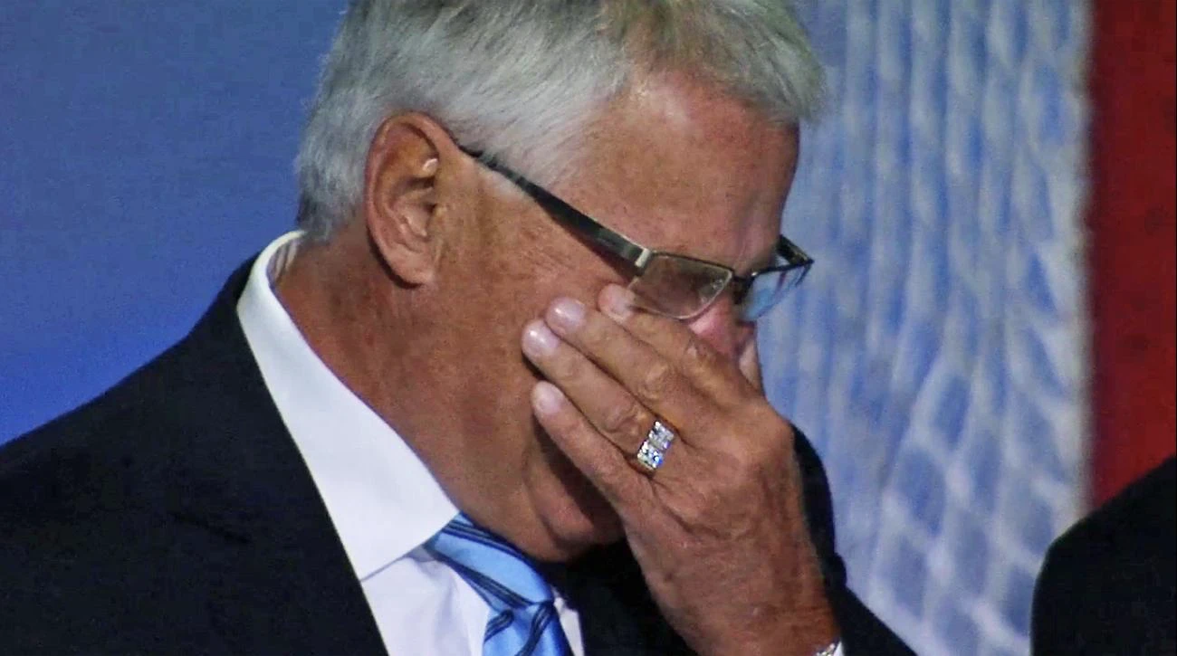 Michel Bergeron bursts into tears … anger …