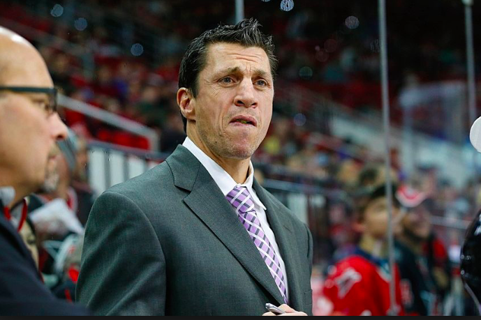 Hockey Rod Brind Amour Coach Des Hurricanes