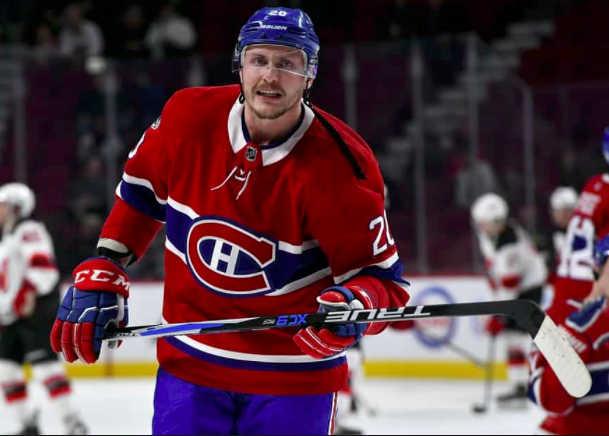 Hockey30 Nicolas Deslauriers ENCORE CHOUCHOUTÉ.....